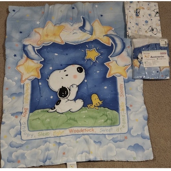 RARE! Starlight Baby Snoopy 3pc Crib Set-Quilt Sheet Dust Ruffle-NEW Vintage